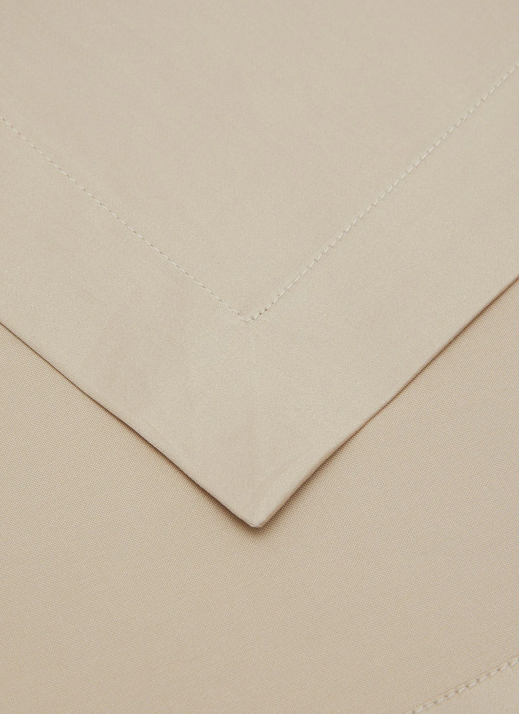 -----------CELSO DE LEMOS ---- ------------ ----Secret Bottom Flat Sheet — Linen --