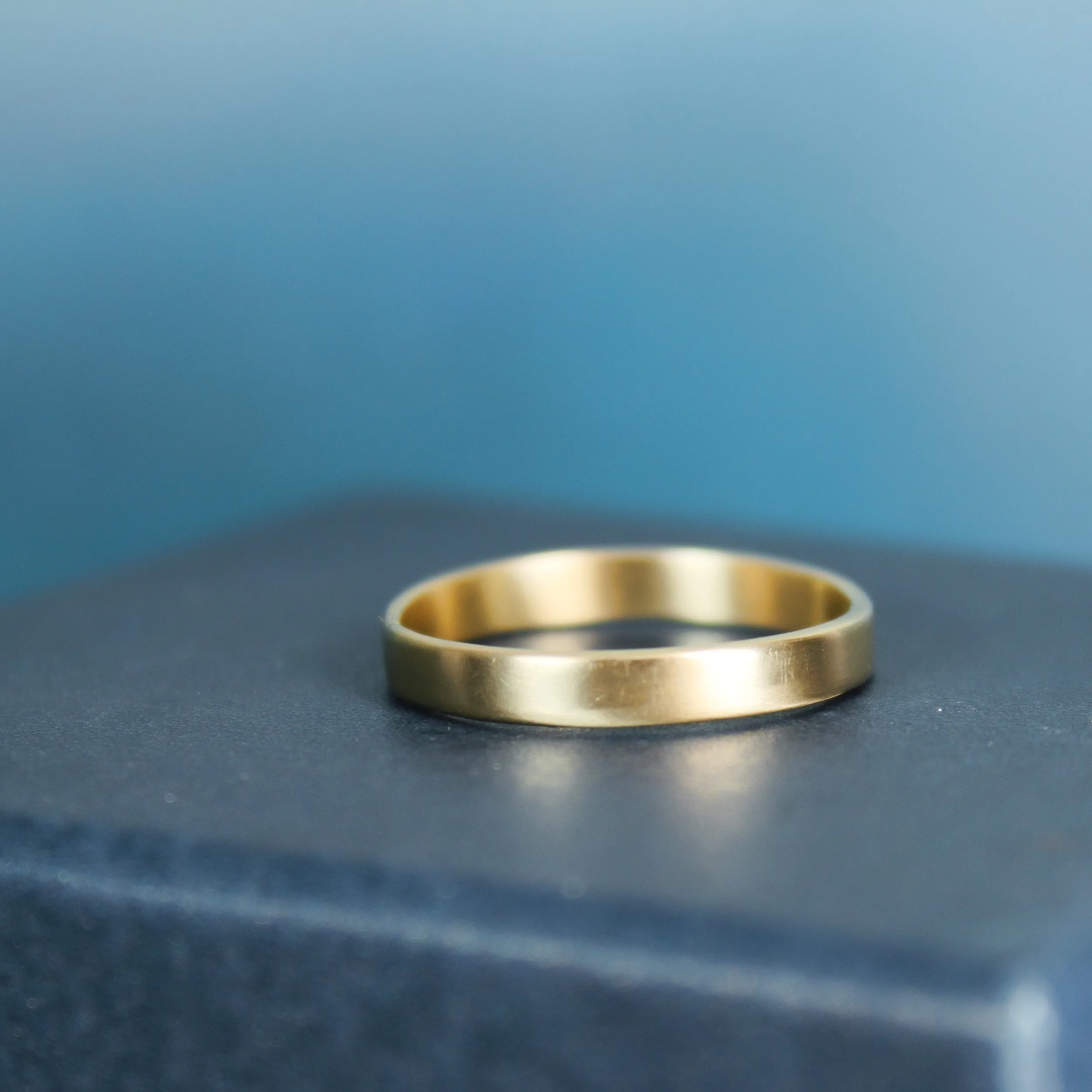 14k Yellow Gold Band