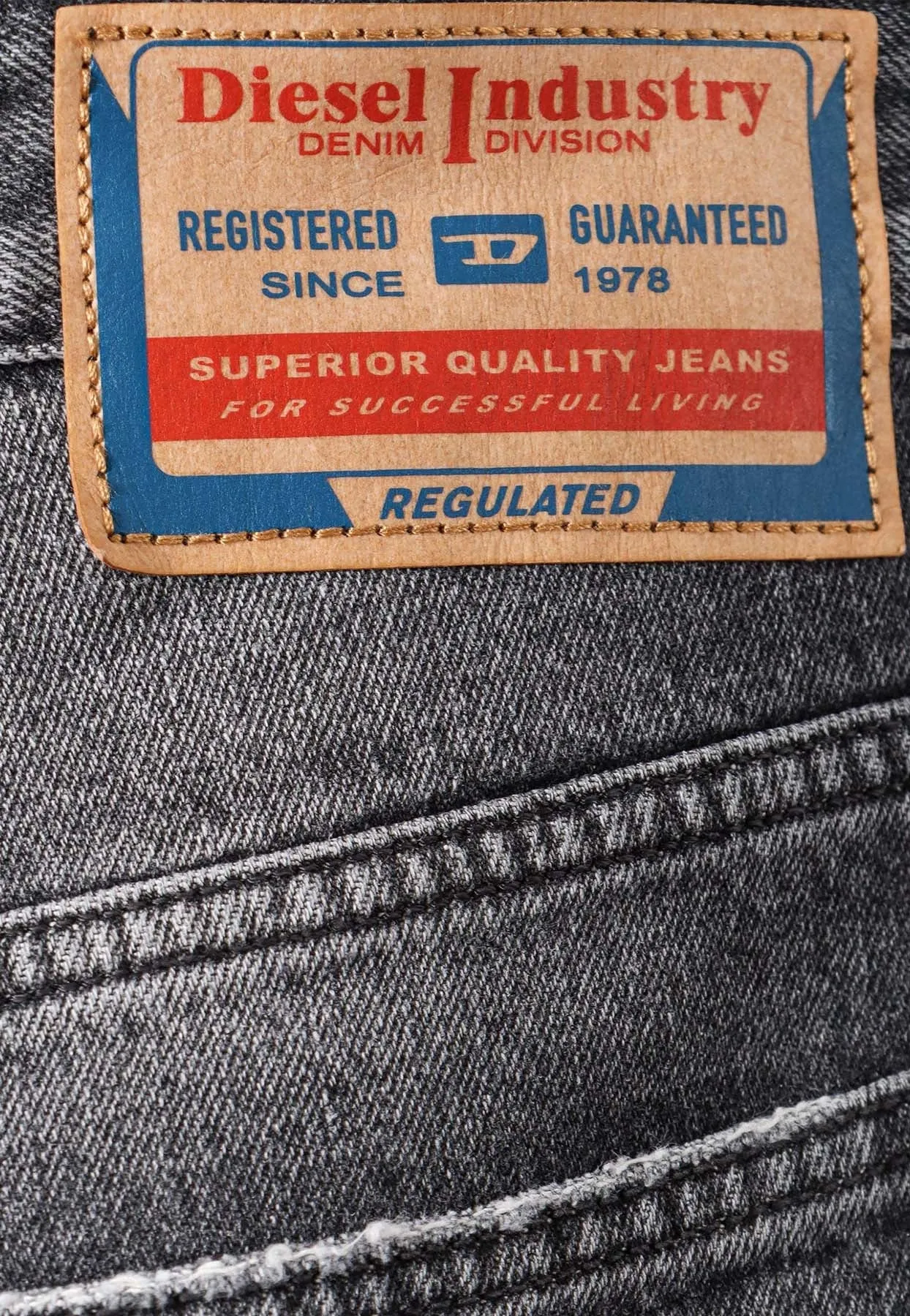 2001 D-Marco Logo Patch Washed Jeans