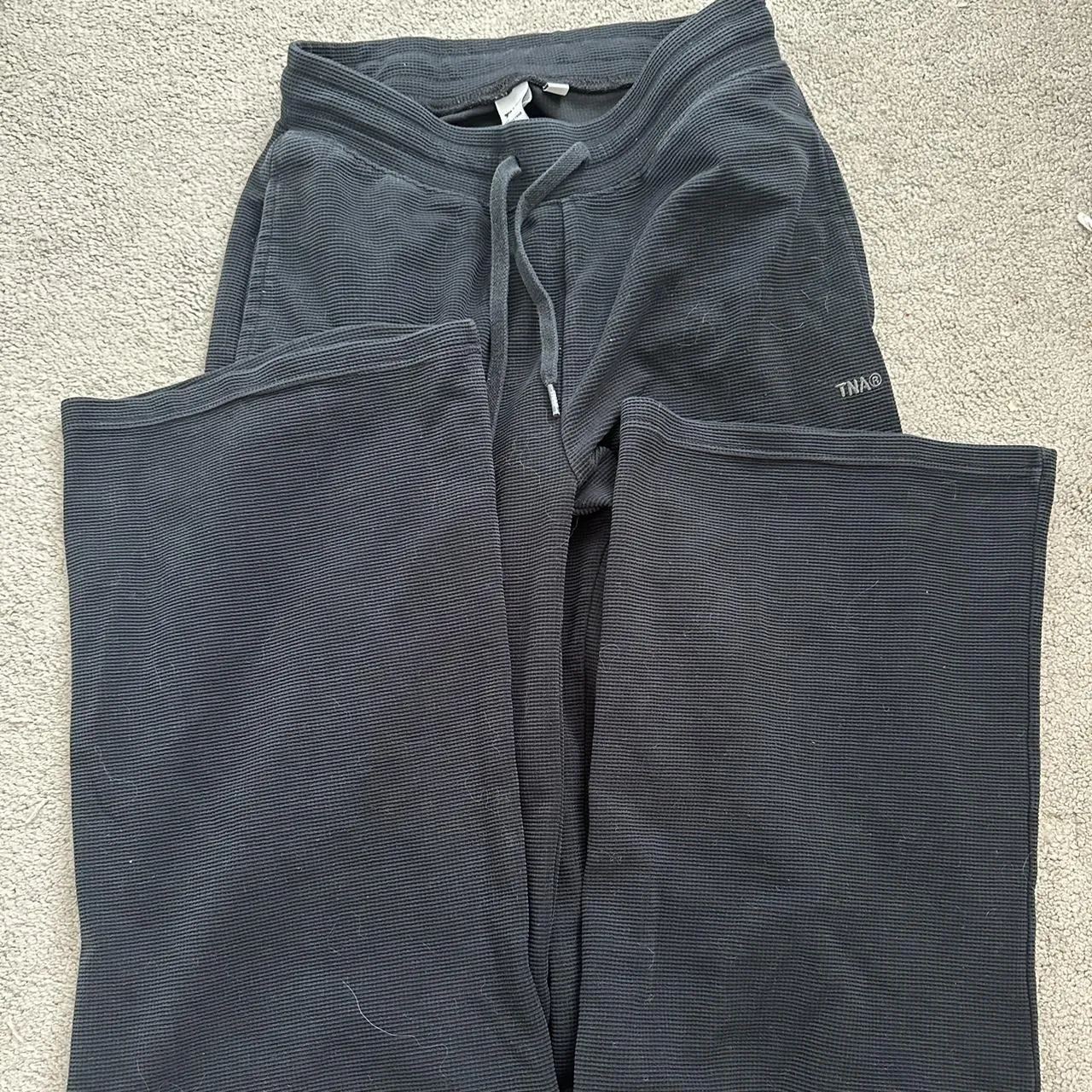 Aritzia Women's Black Joggers-tracksuits