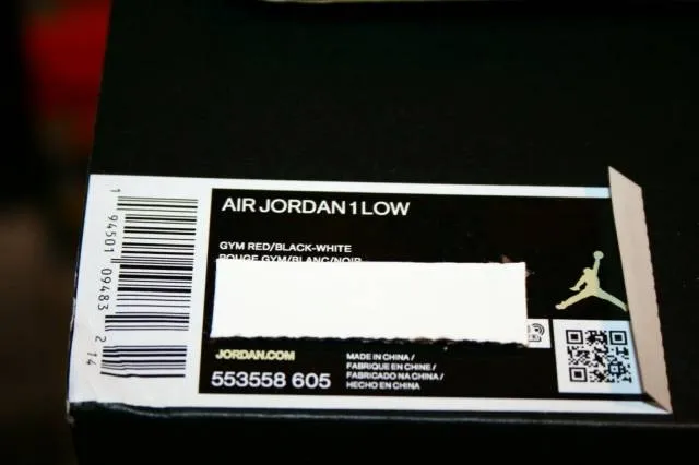 AUTHENTIC NIKE AIR JORDAN 1 Low 'Reverse Bred' Red Black...
