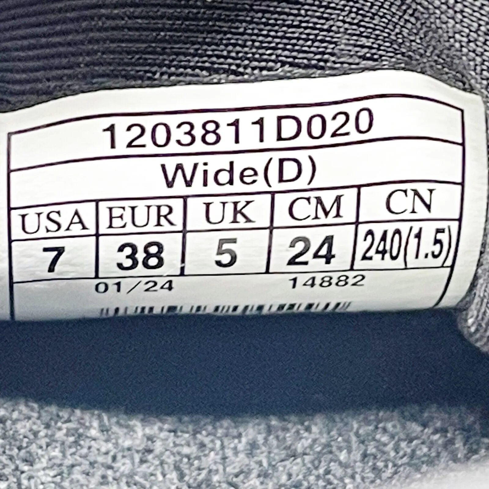 Brooks Womens Adrenaline GTS 23 1203811D020 Black Running Shoes Sneakers Size 7D