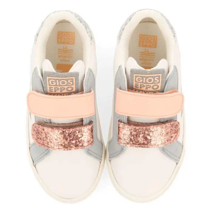 Caiana girls white sneakers with stars and glittery details