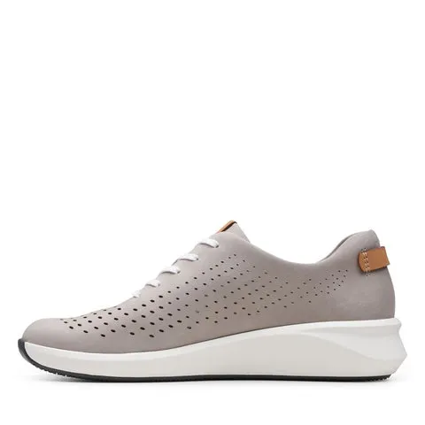 Clarks Womens Un Rio Tie Sneakers (Wide) - Stone
