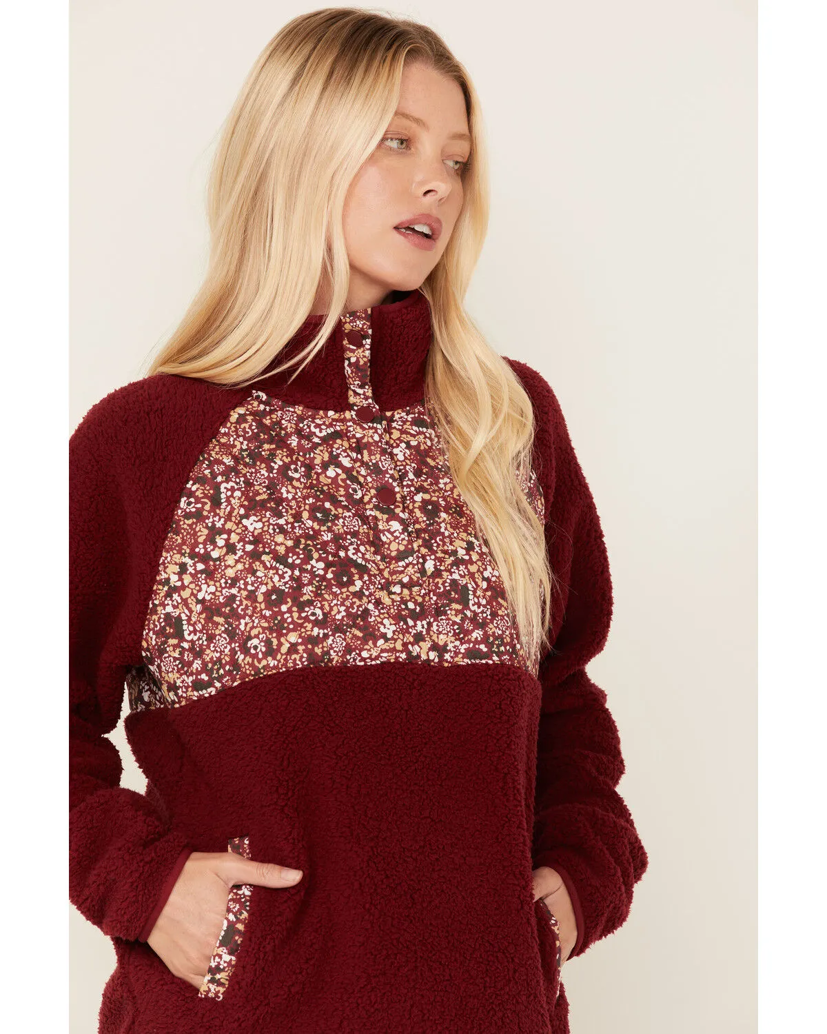 Cleo + Wolf Women's Sherpa Half Button Pullover