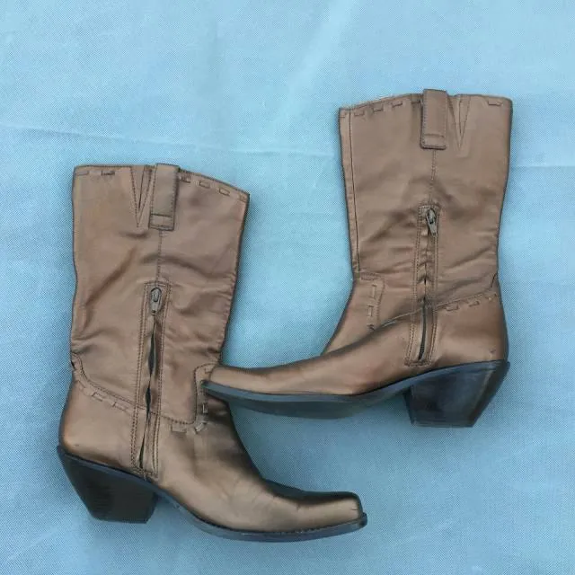 COLDWATER CREEK women's fashion broze leather boot size-...