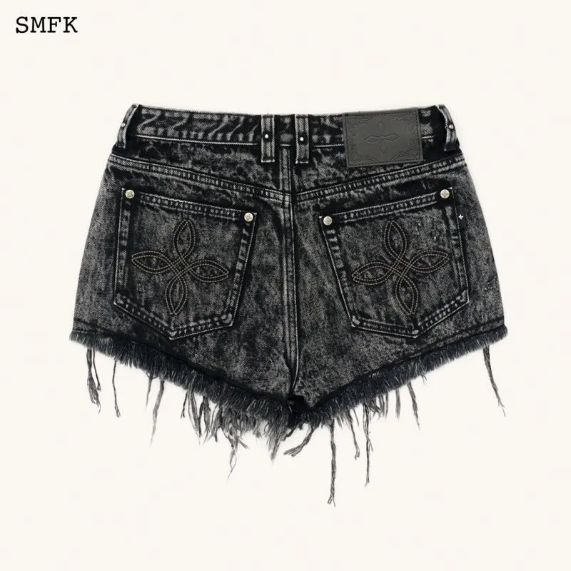 Compass Wild Tarpan Black Snowflake Short Jeans-