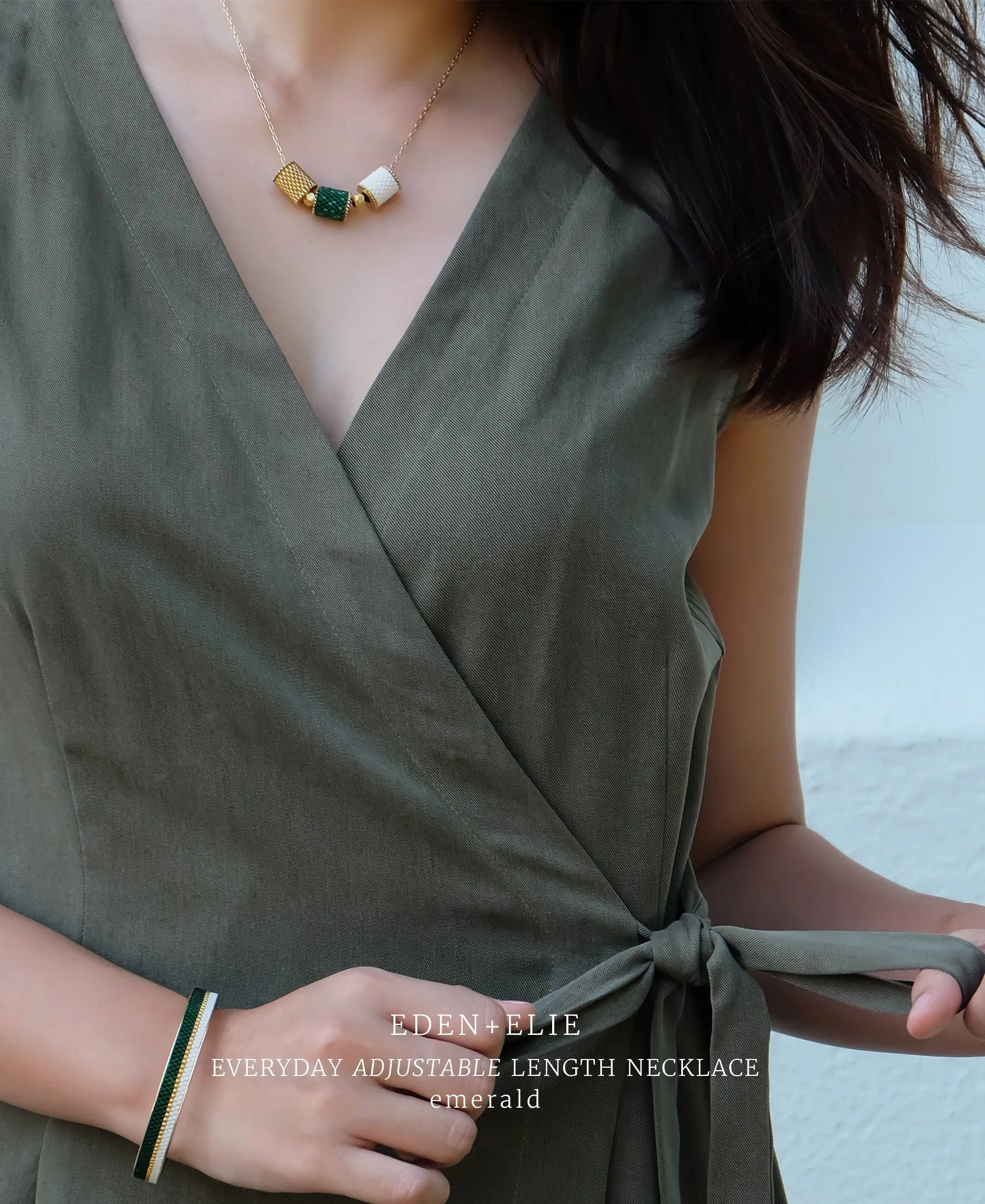 EDEN + ELIE Everyday adjustable length necklace - emerald green