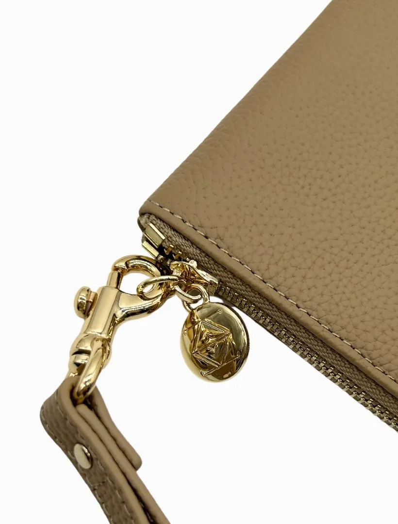 Emerson Clutch Hazelnut