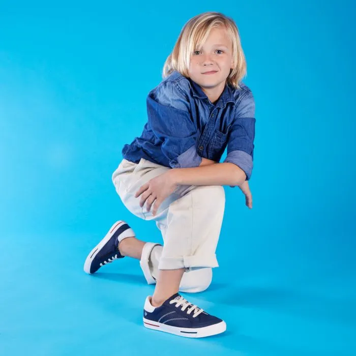 Favaios boys navy blue sneakers with white details