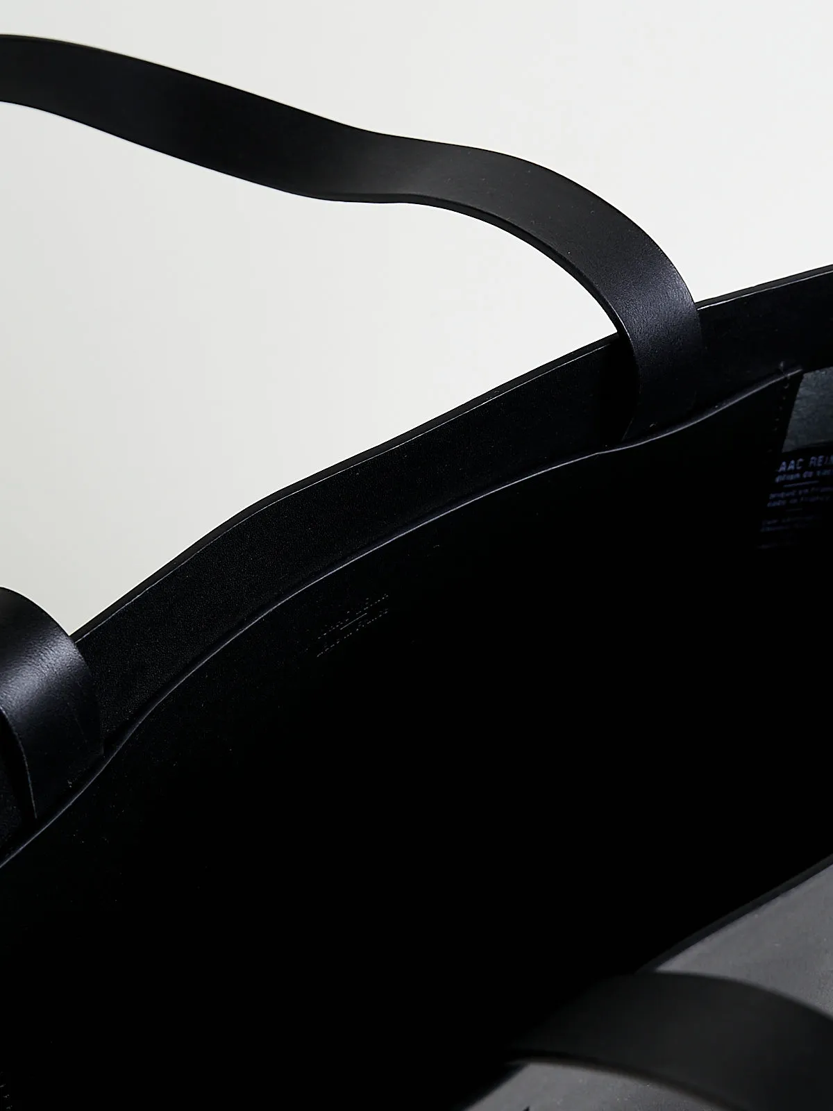 Highway Cabas Bag in Black