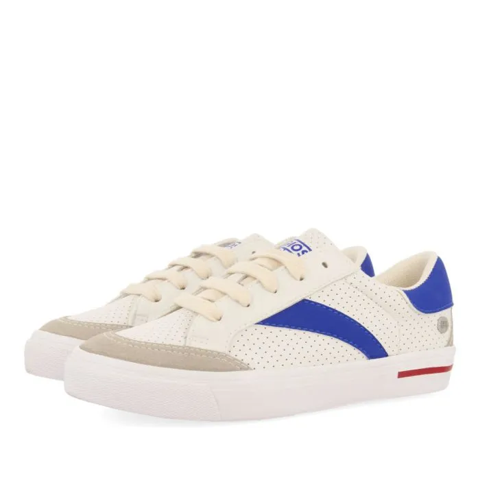 Juvisy boys blue sneakers with side details