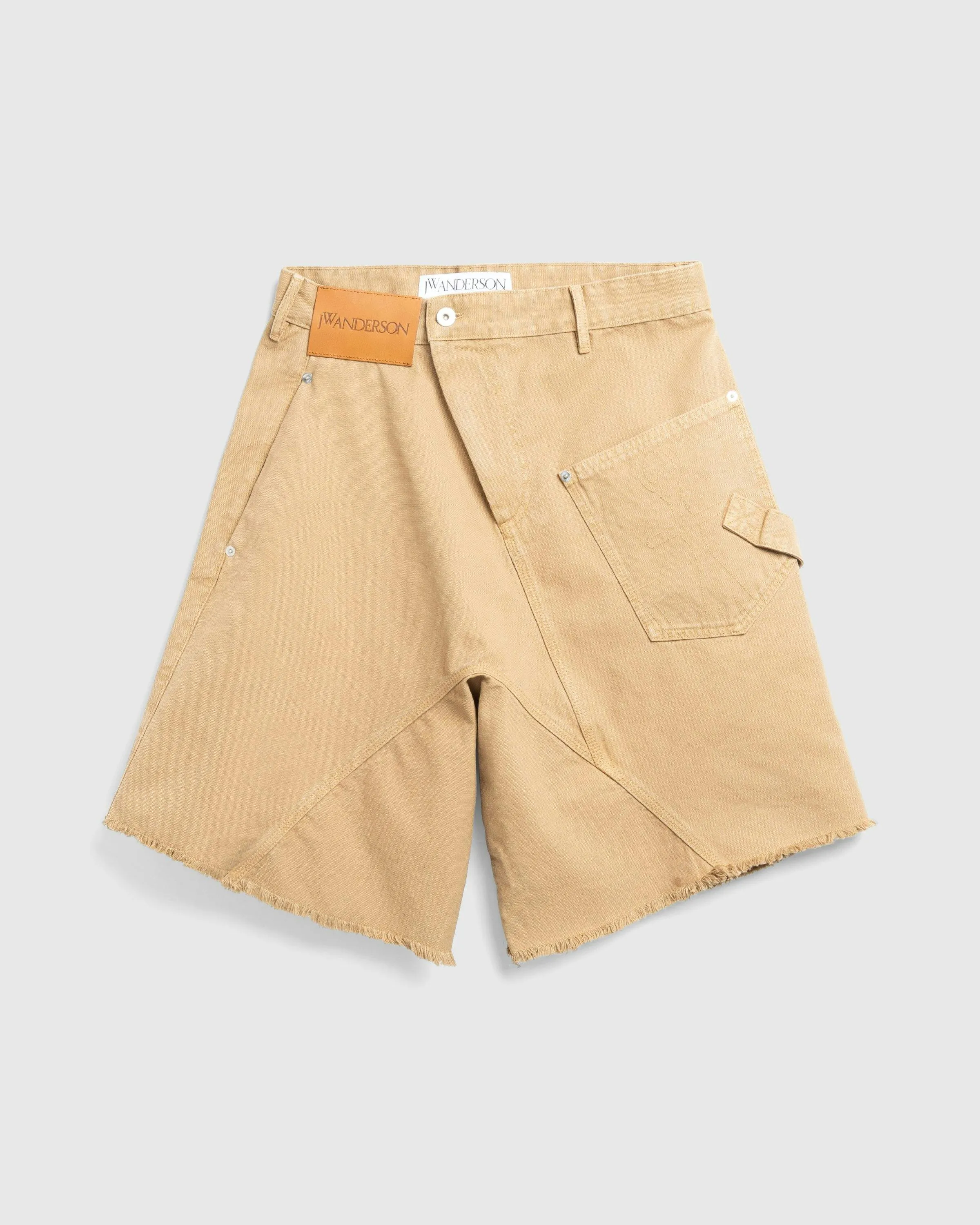 J.W. Anderson – Twisted Workwear Shorts Beige | Highsnobiety Shop
