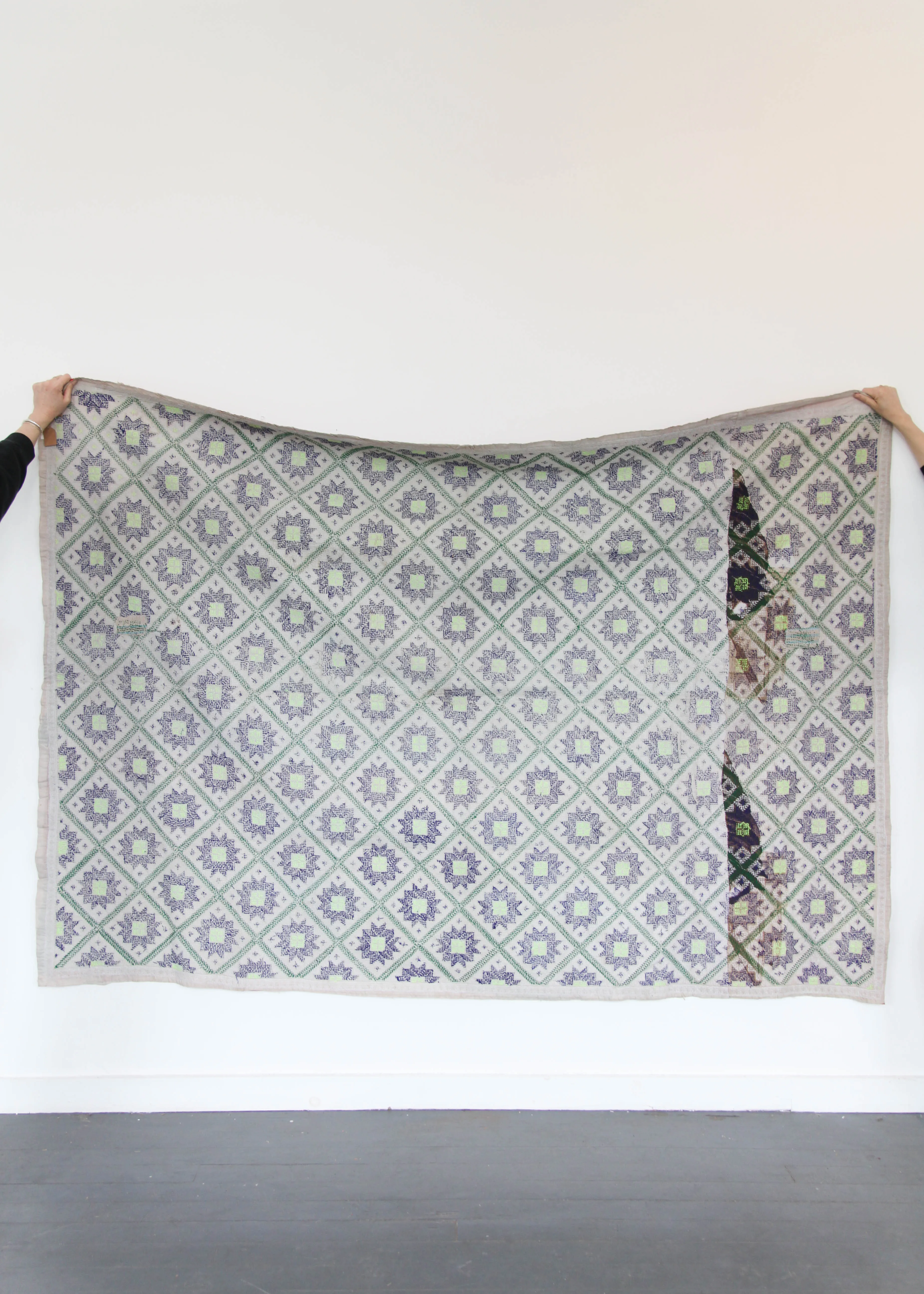 Kantha Quilt - Red Star