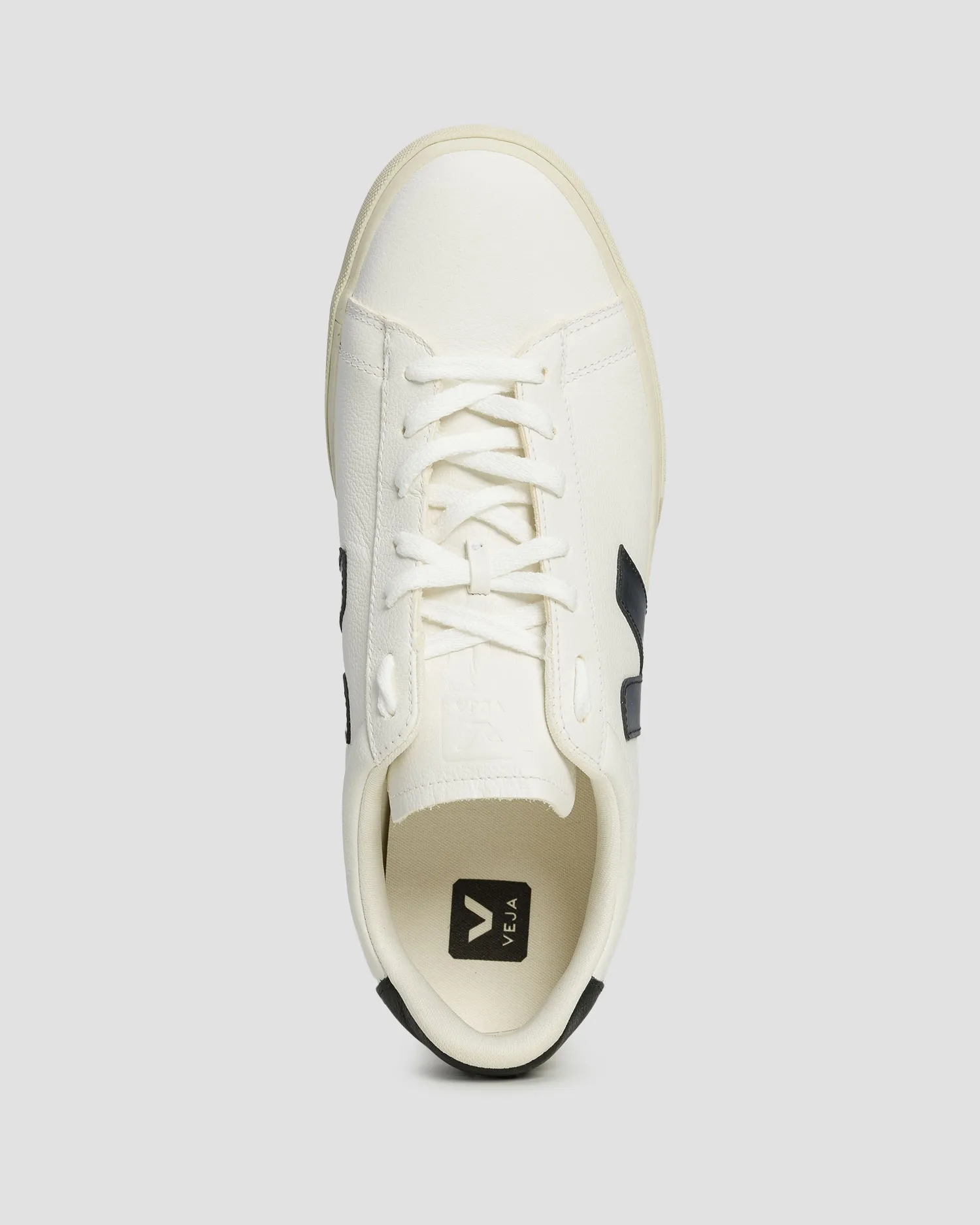 Men’s white shoes Veja Campo CP0501537m-extrawhiteblack