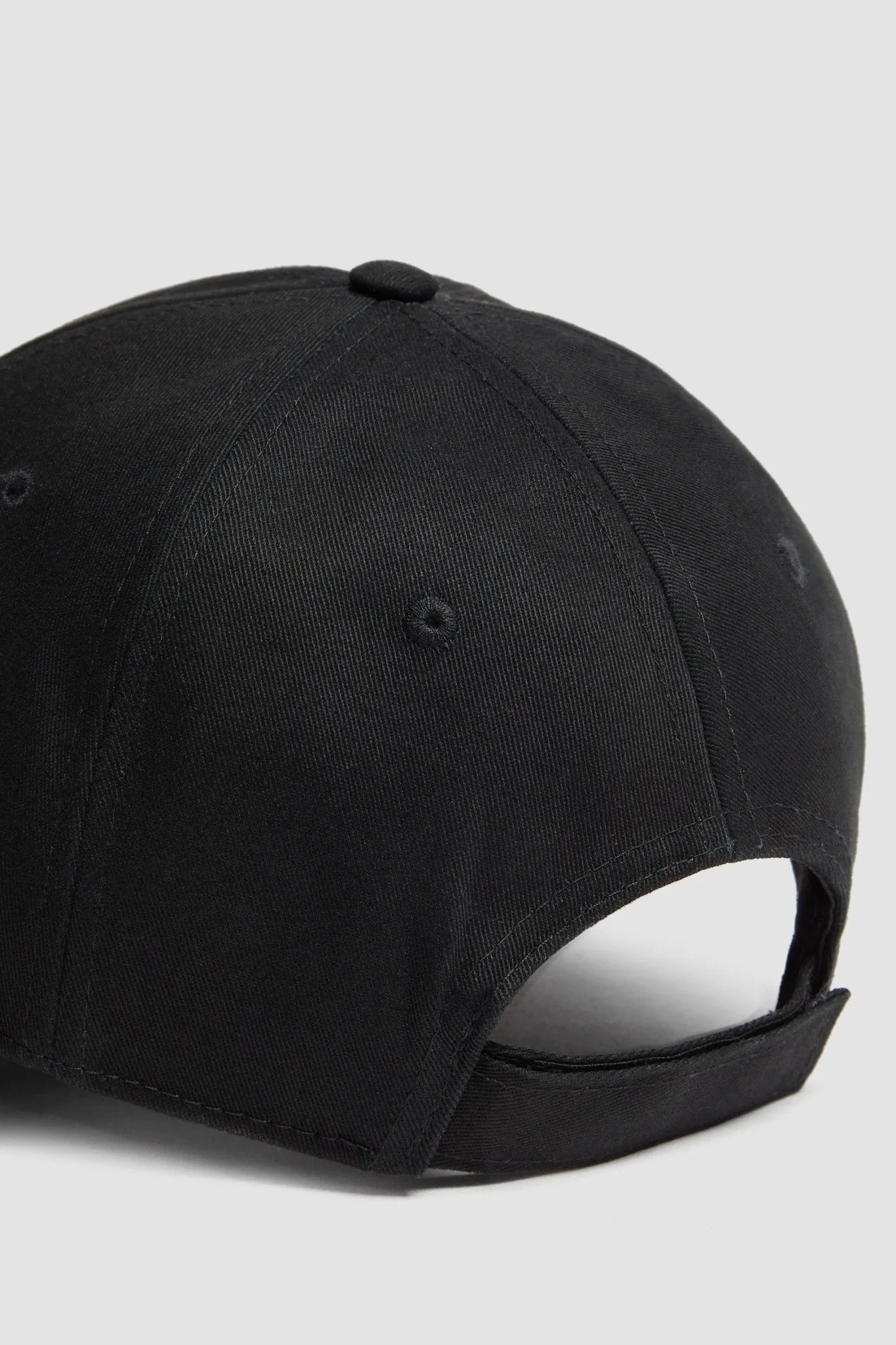 Moncler - Casquette black en gabardine