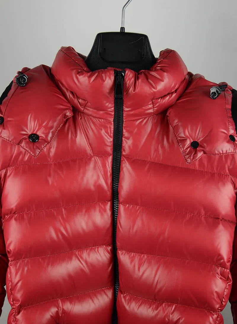 Moncler Piumino rosso con cappuccio - Tg. 40