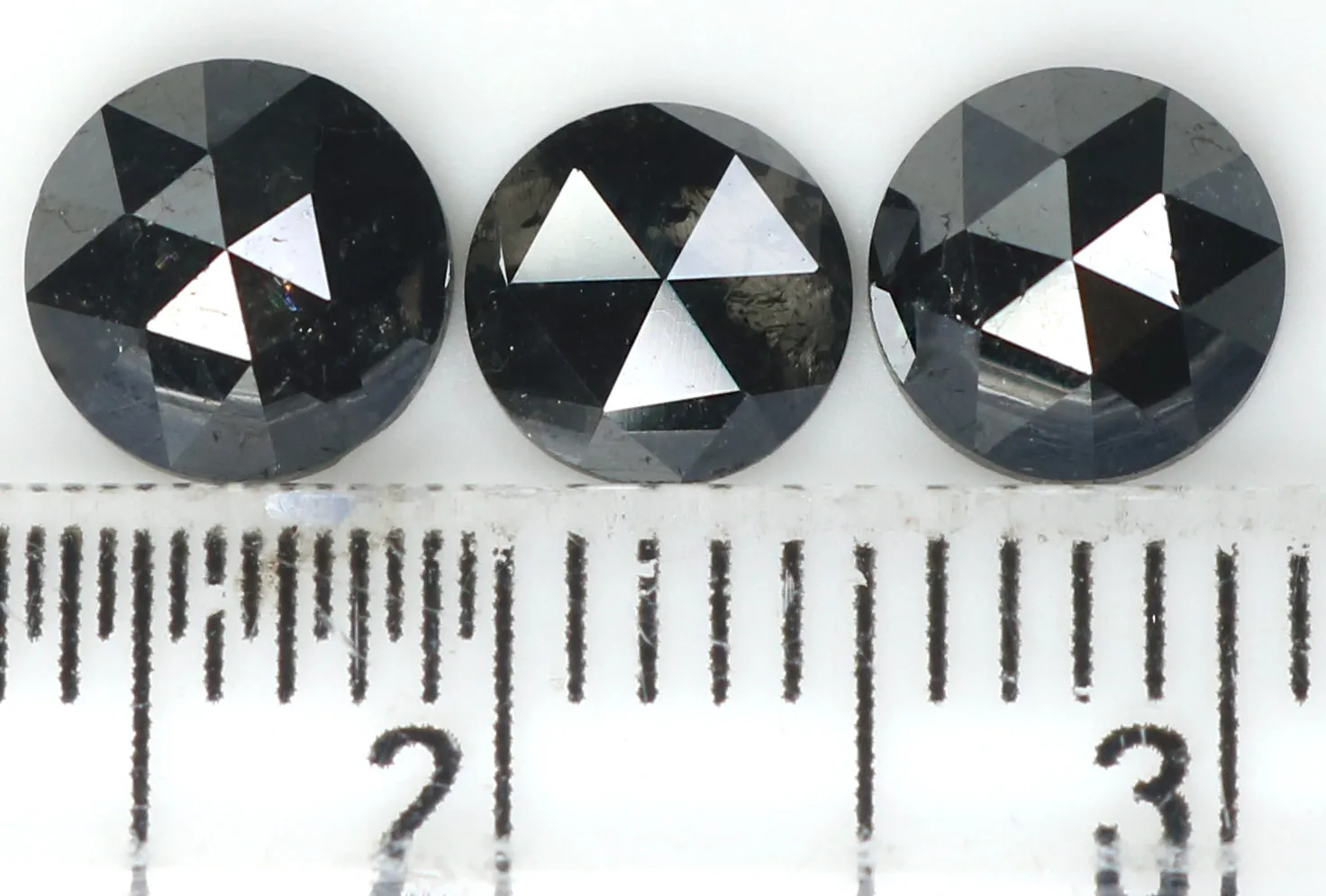 Natural Loose Round Rose Cut Diamond Black Color 1.98 CT 5.40 MM Rose Cut Shape Diamond L1748