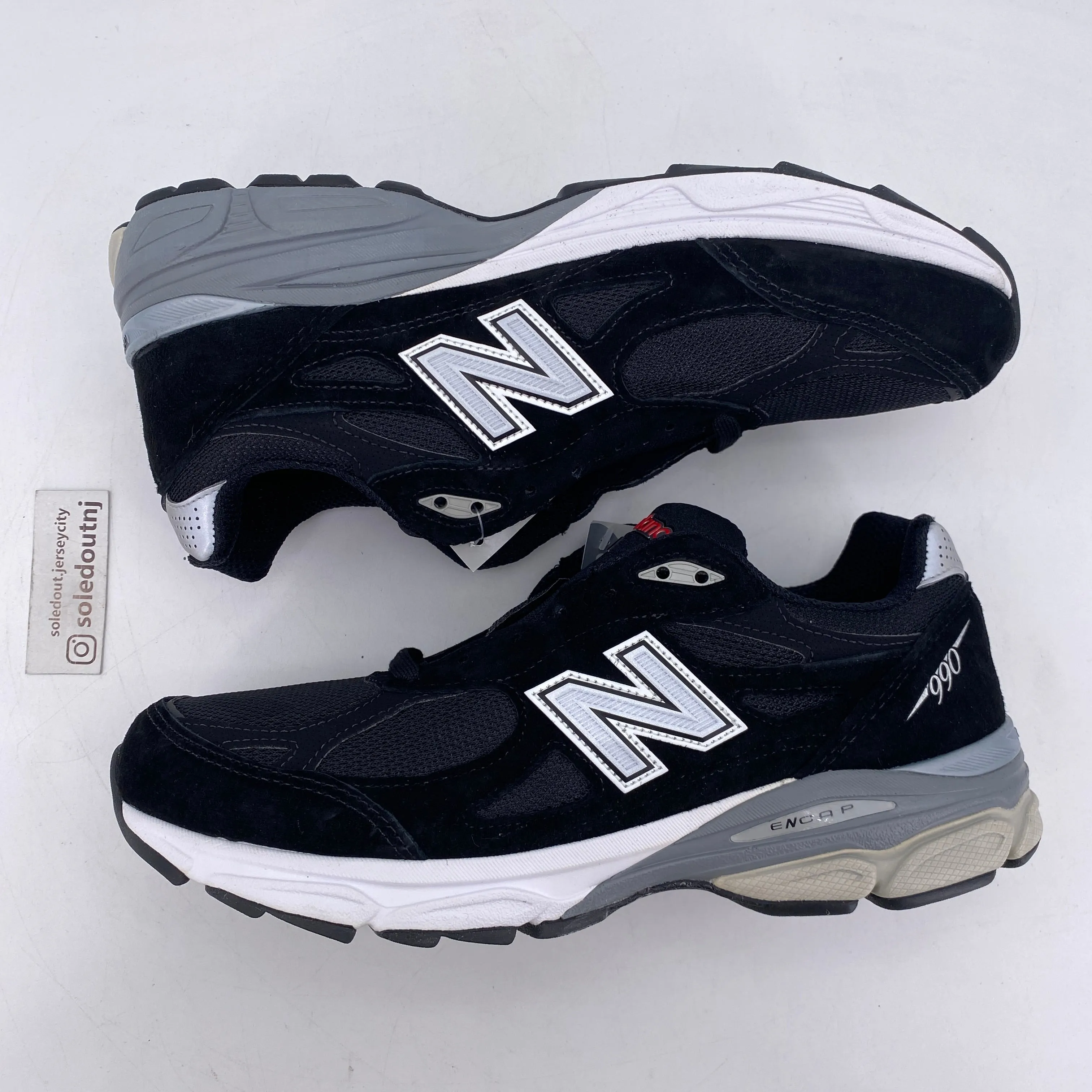 New Balance 990 Black  New Size 10.5