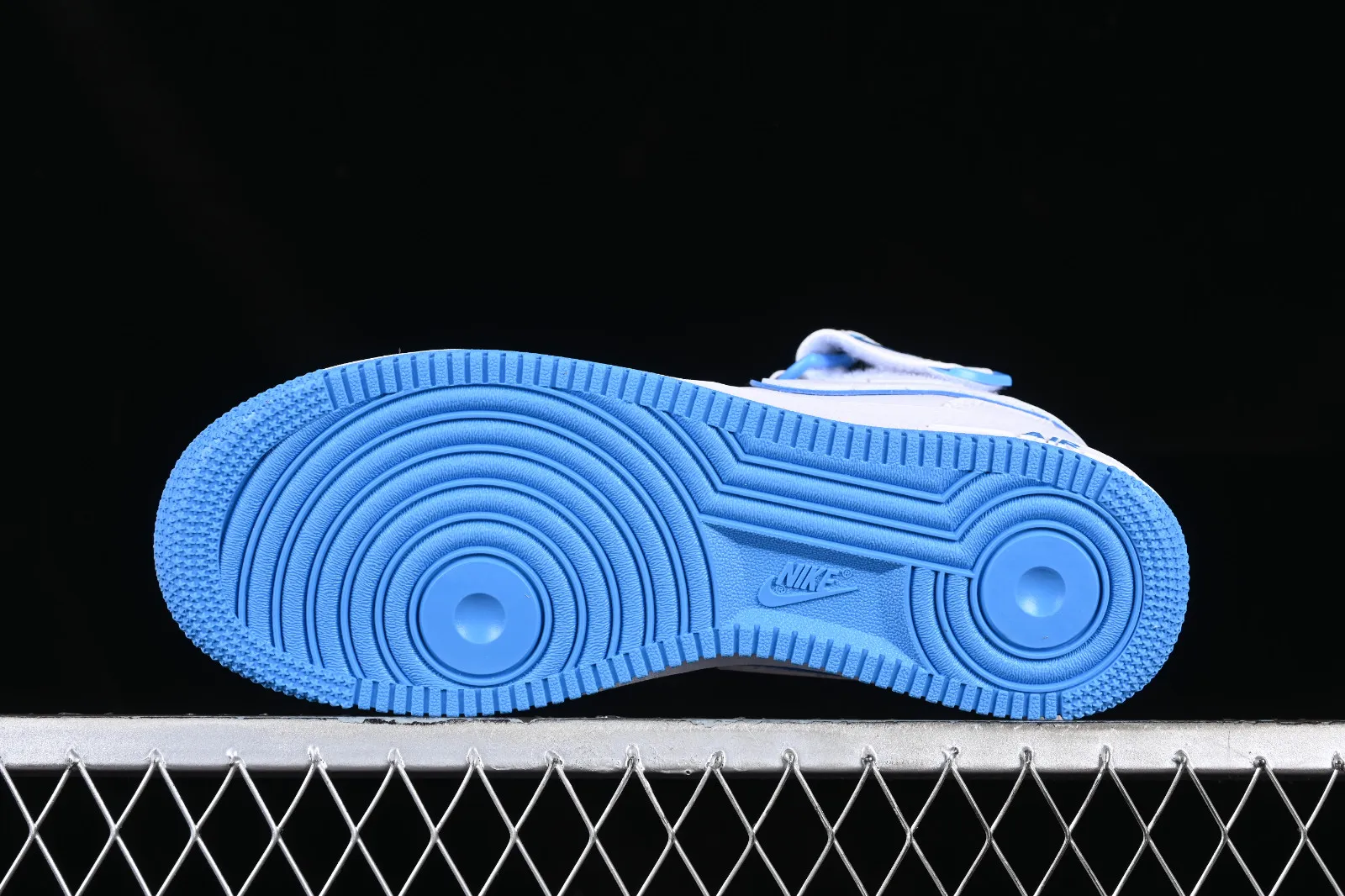 Nike Air Force 1 07 Mid White Blue WP5623-831