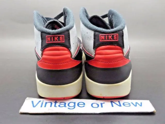 Nike Air Jordan II 2 Infrared 23 Retro BP 2014 sz 3Y