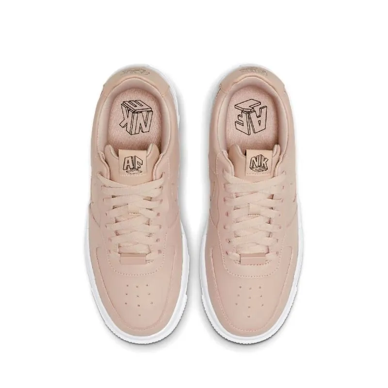 Nike - Baskets Air Force 1 Pixel - Beige - Femme