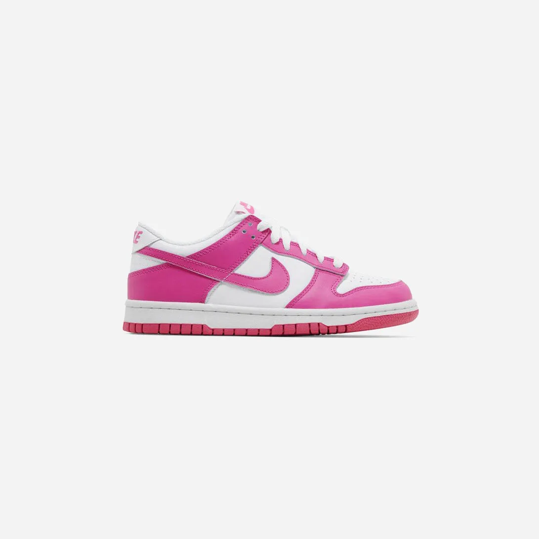 NIKE  DUNK LOW LASER FUSCHIA