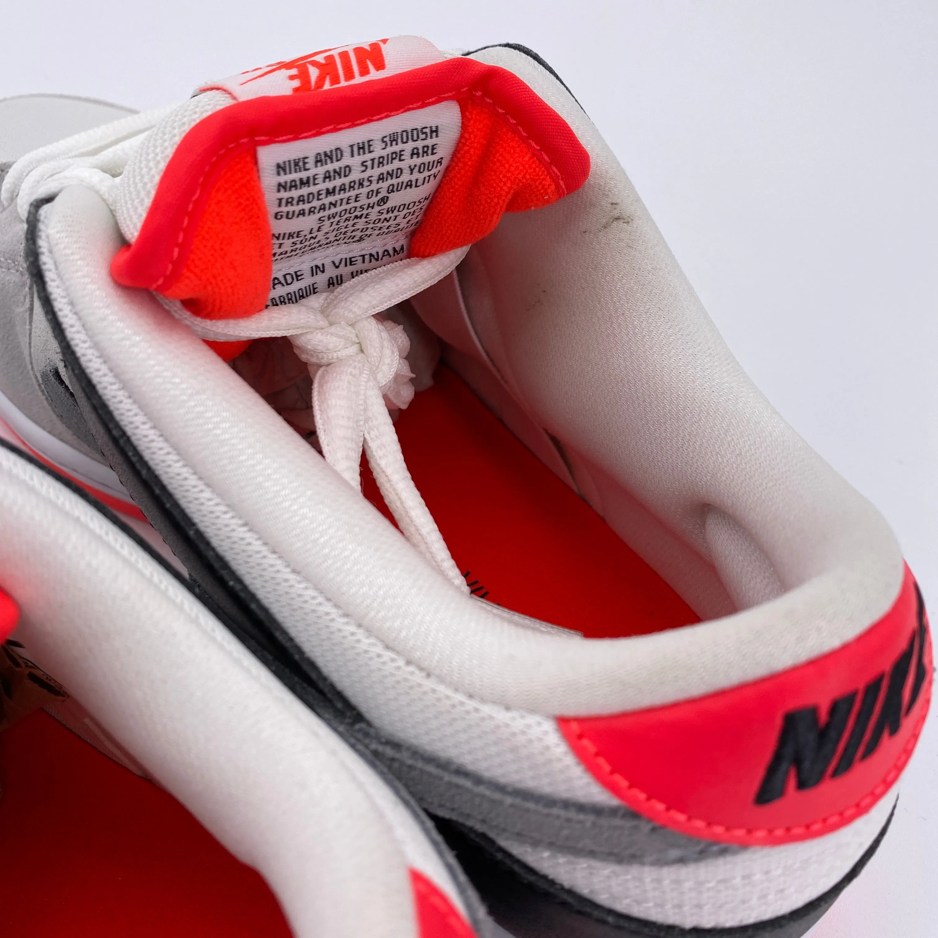Nike SB Dunk Low Infrared 2020 New (Cond) Size 11