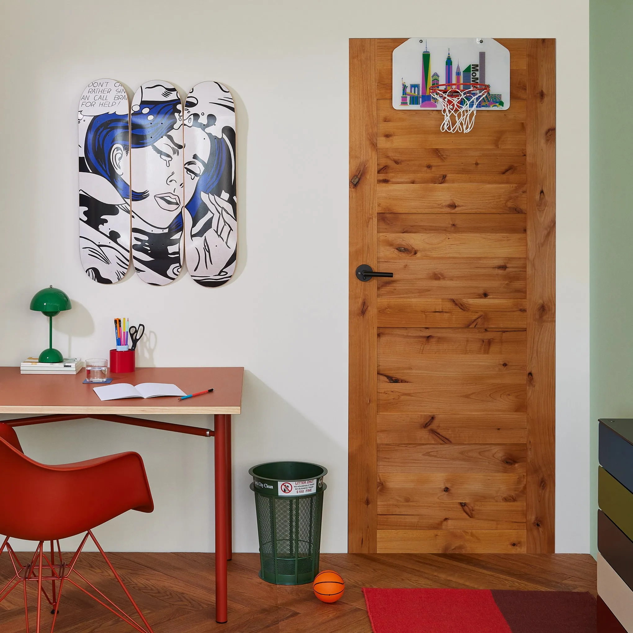 NYC Skyline Mini Basketball Hoop