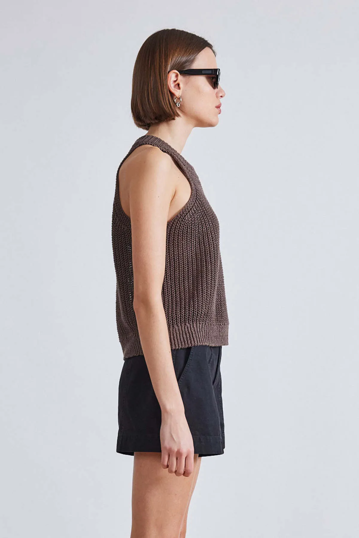 Ori Racer Linen Tank - Chocolate