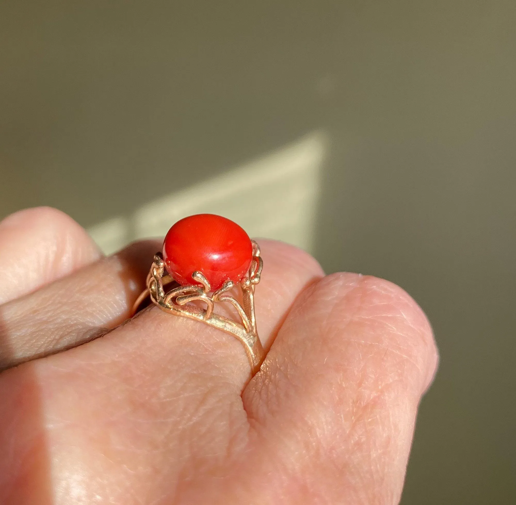 Oxblood Red Coral Retro Arts & Crafts 14K Gold Ring