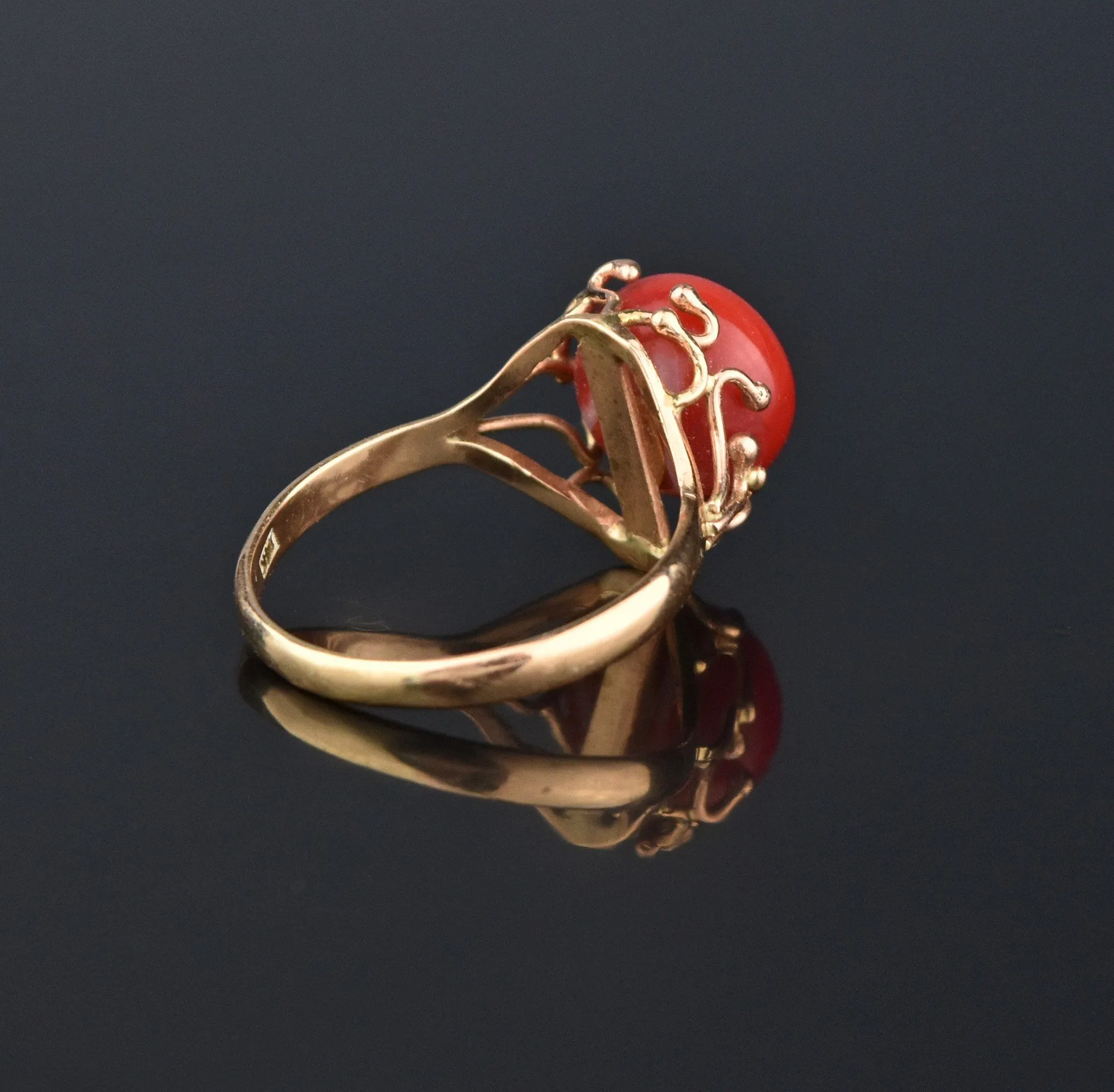 Oxblood Red Coral Retro Arts & Crafts 14K Gold Ring