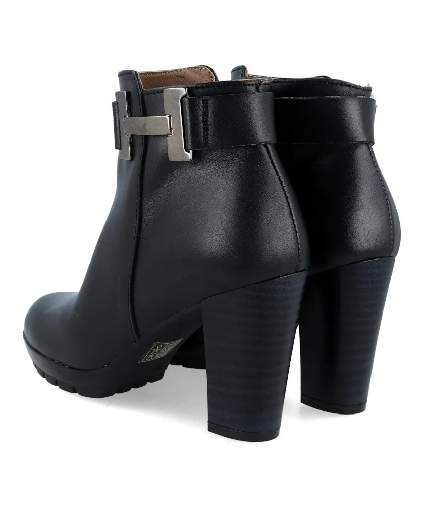 Patricia Miller Vilma 6163 Side link ankle boot