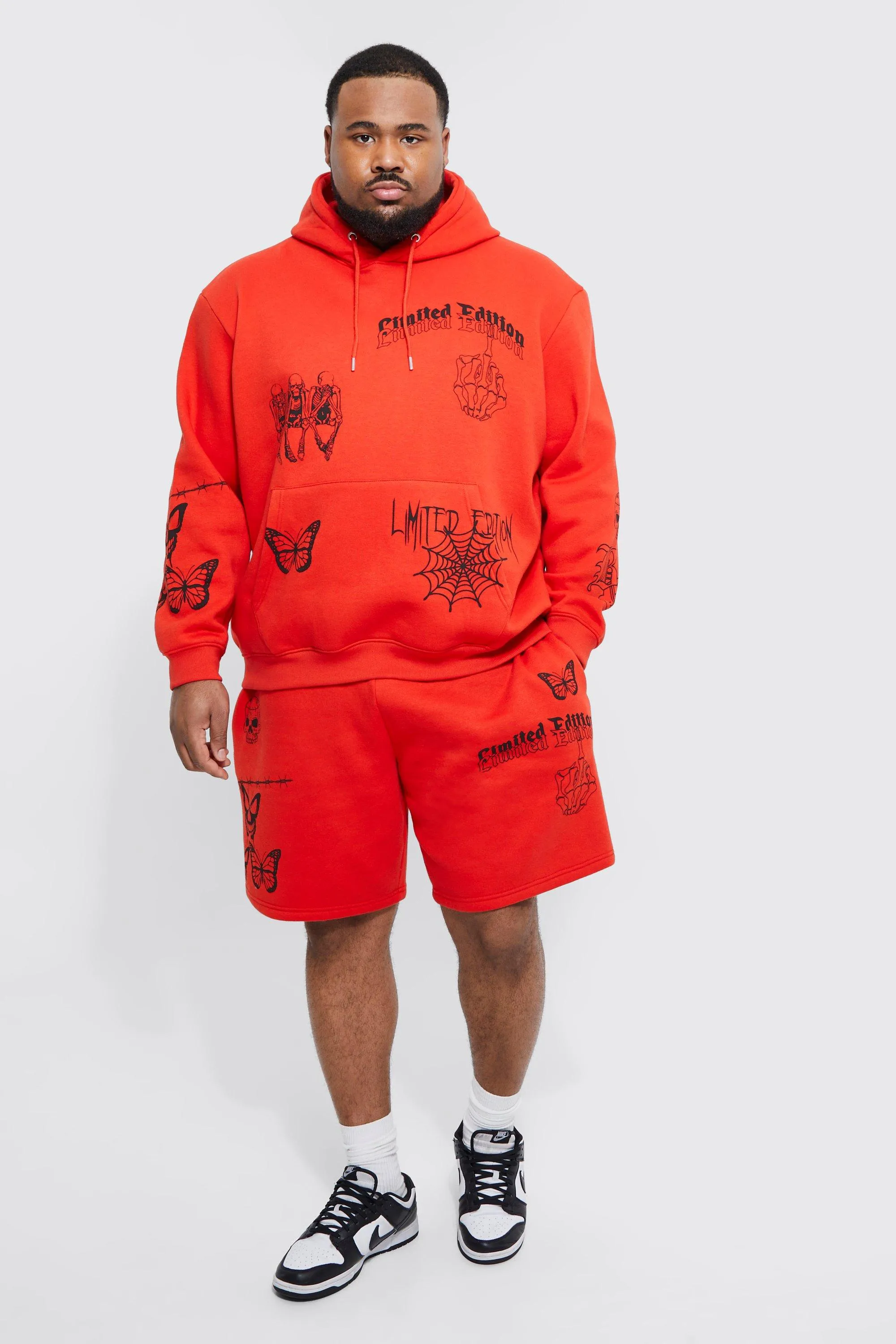 Plus Graffiti Graphic Short Hooded Tracksuit | boohooMAN UK