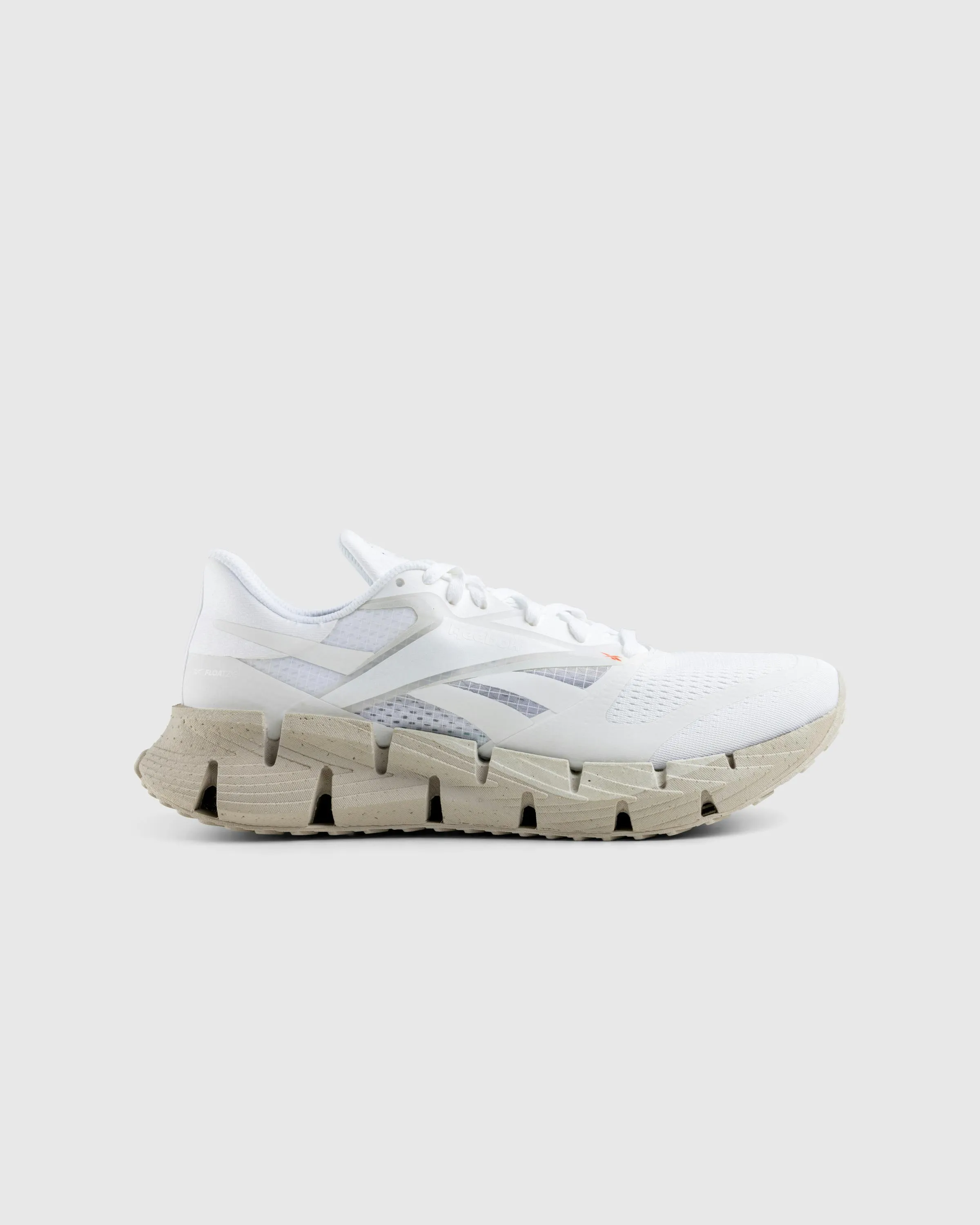 Reebok – FloatZig White | Highsnobiety Shop