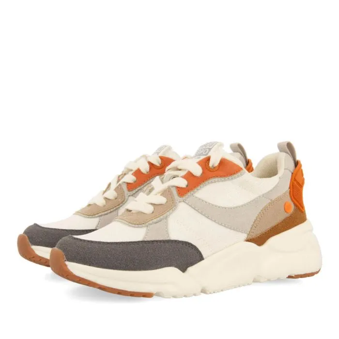 Resende boys off white sneakers with high soles