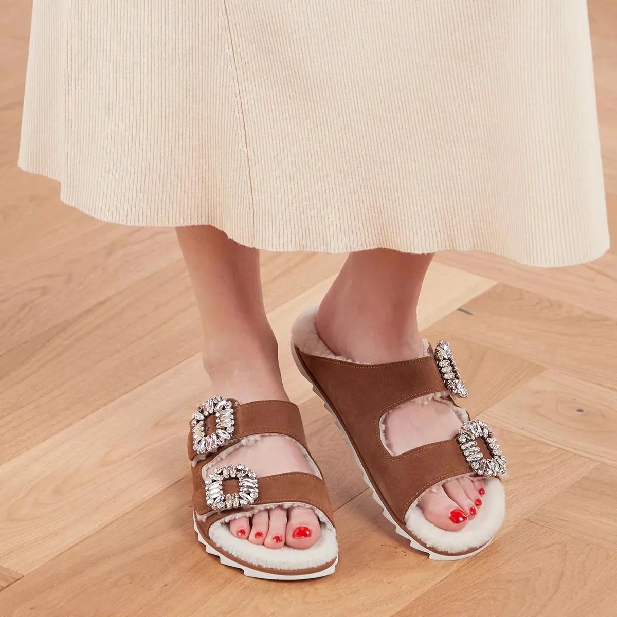 Roger Vivier  Slidy Viv´ Fur Strass Buckle Mules In Suede Brown