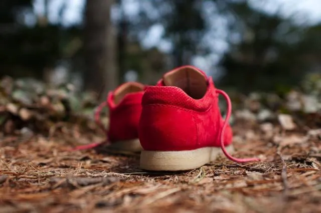 Ronnie fieg x clarks super red kildare
