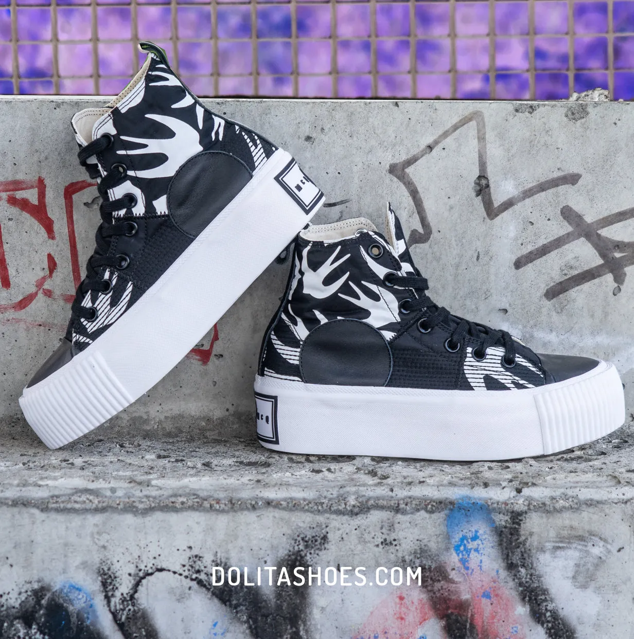 Sneakers   McQ by Alexander McQueen  