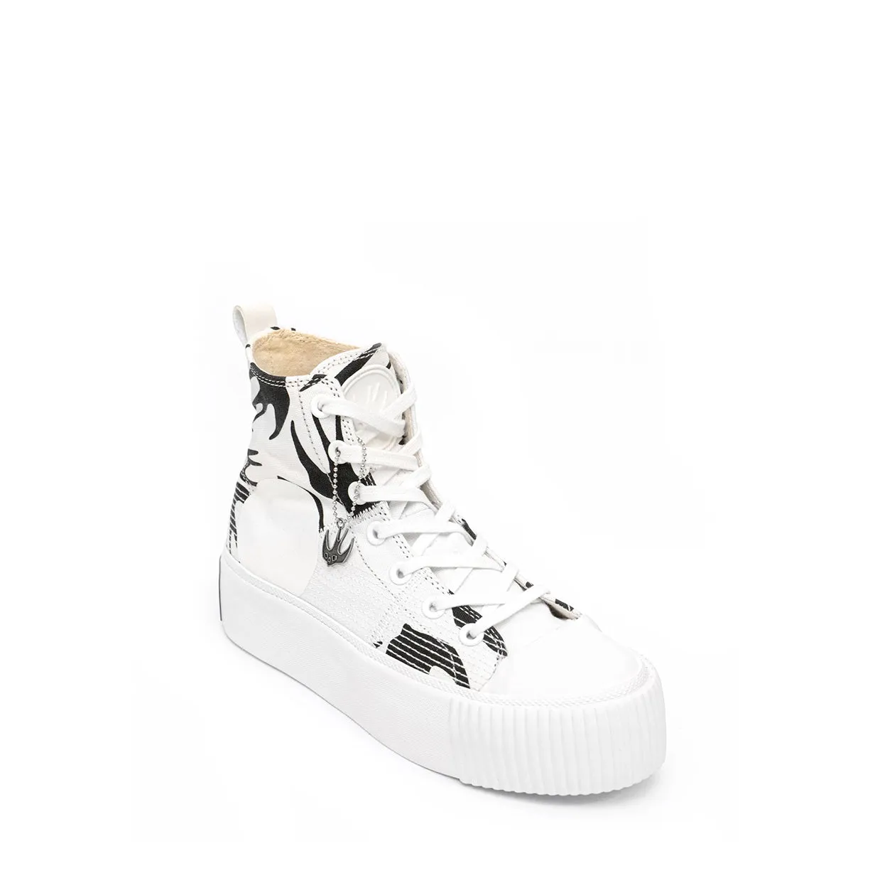 Sneakers   McQ by Alexander McQueen  