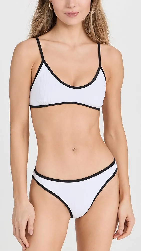 Solid & Striped   The Rachel Bikini Top 