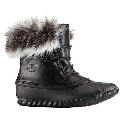 Sorel Women’s Out N About Luxe Boots – Black