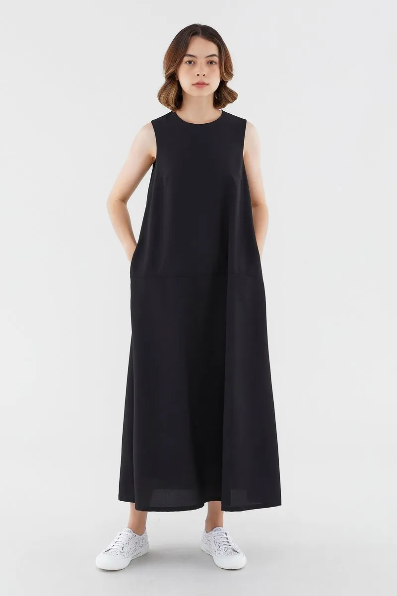 Teoni Column Dress