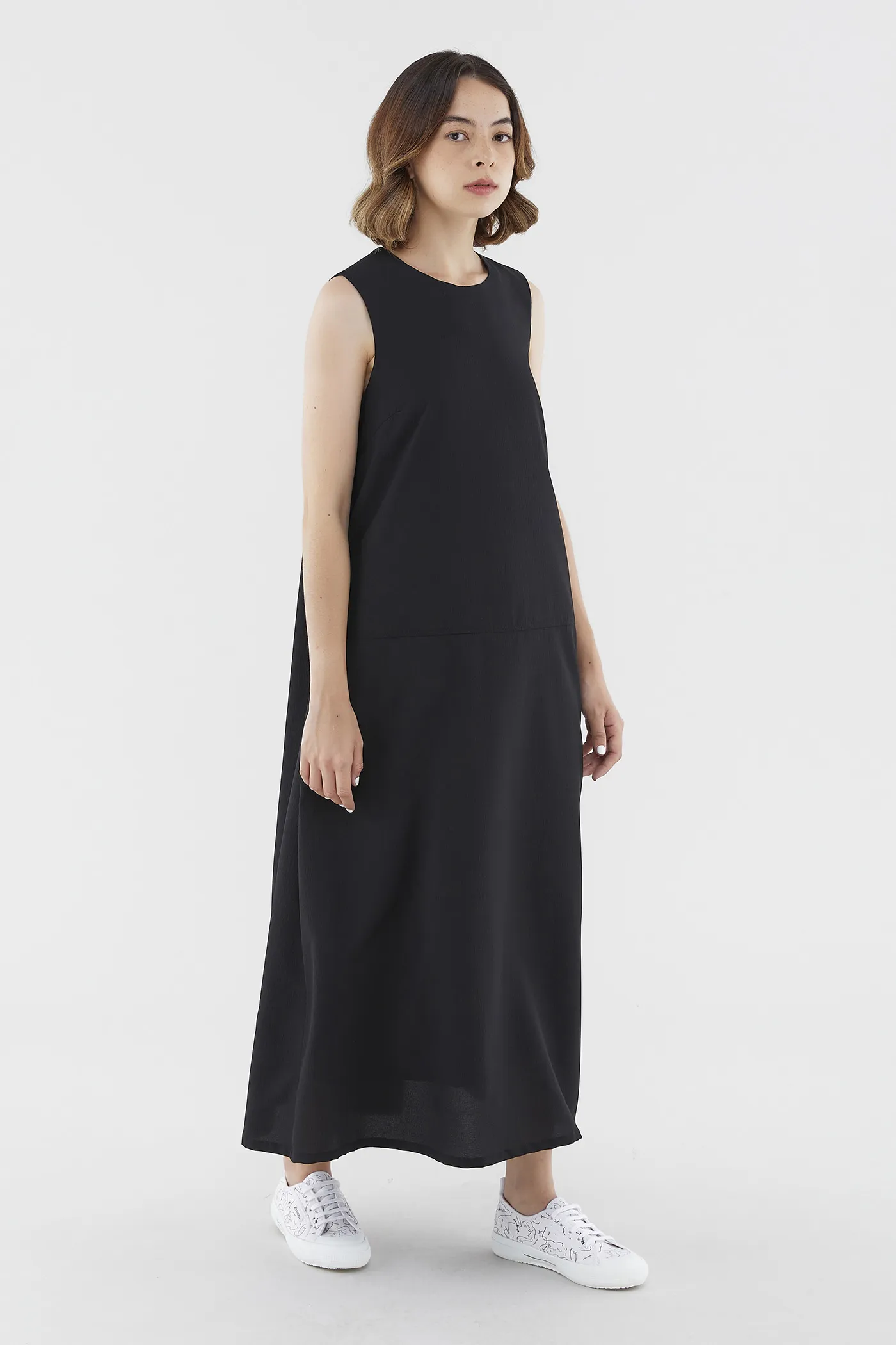 Teoni Column Dress