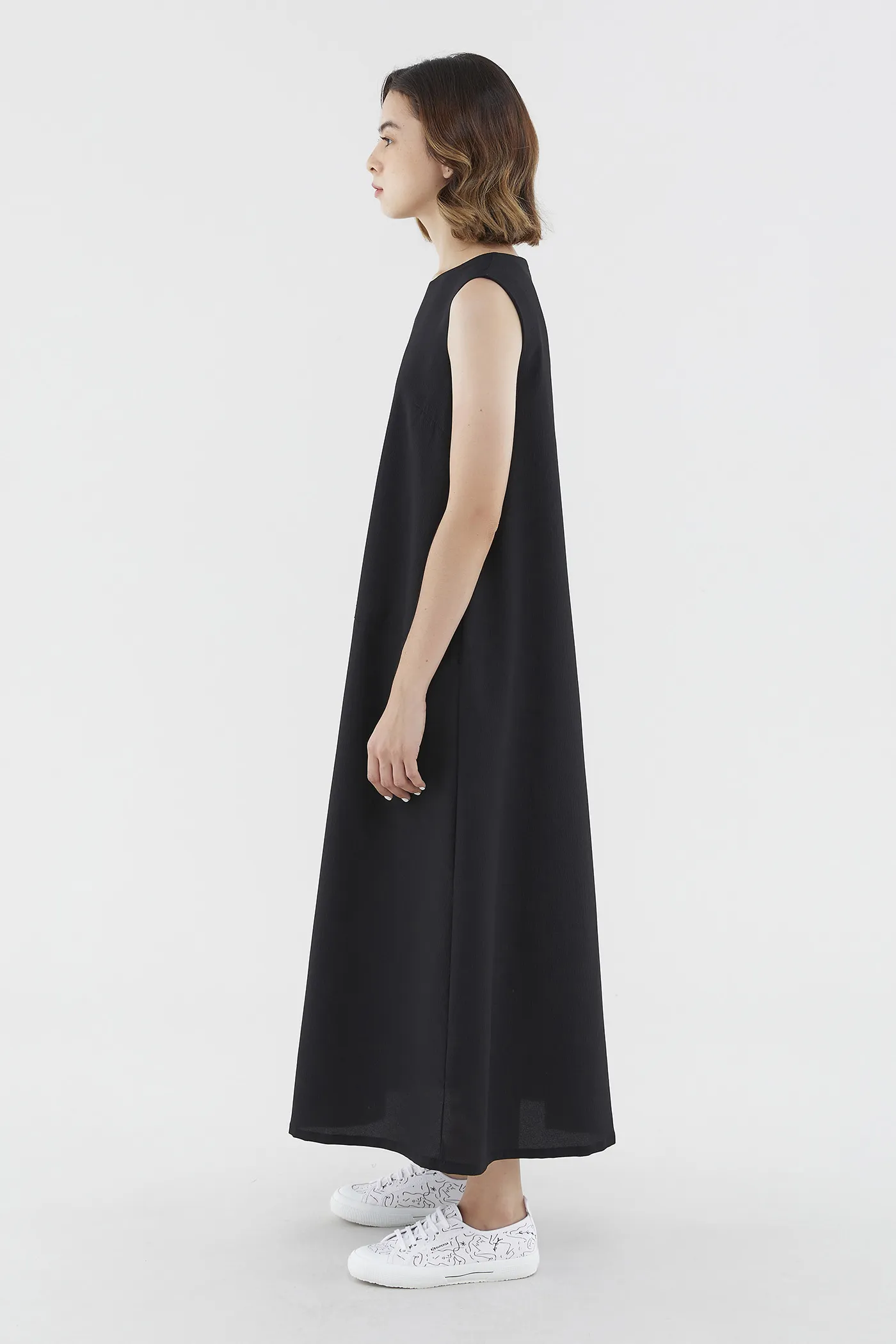 Teoni Column Dress