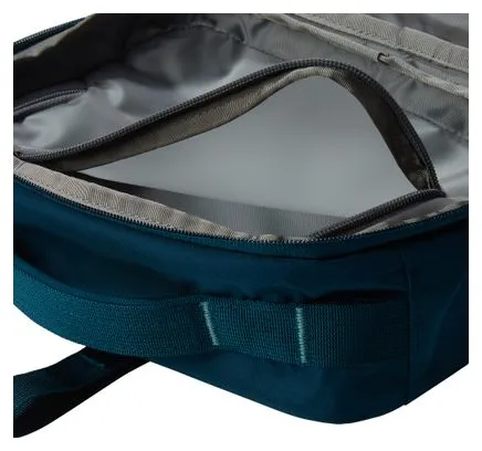 The North Face Base Camp Voyager 4L Toiletry Bag Blue