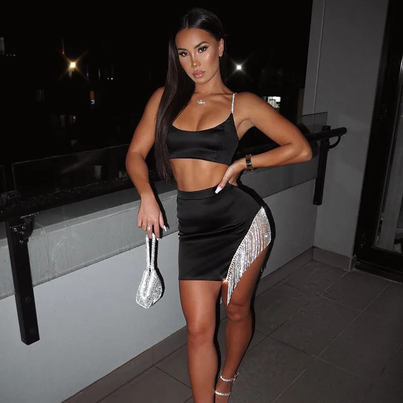 Two-piece fringed hip skirt