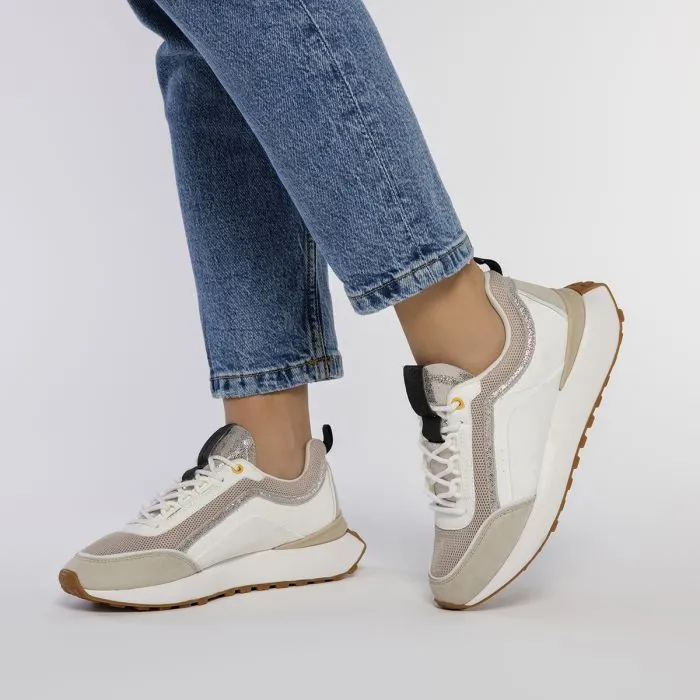 WHITE SNEAKERS WITH BEIGE DETAILS FOR WOMEN BALLAGAT