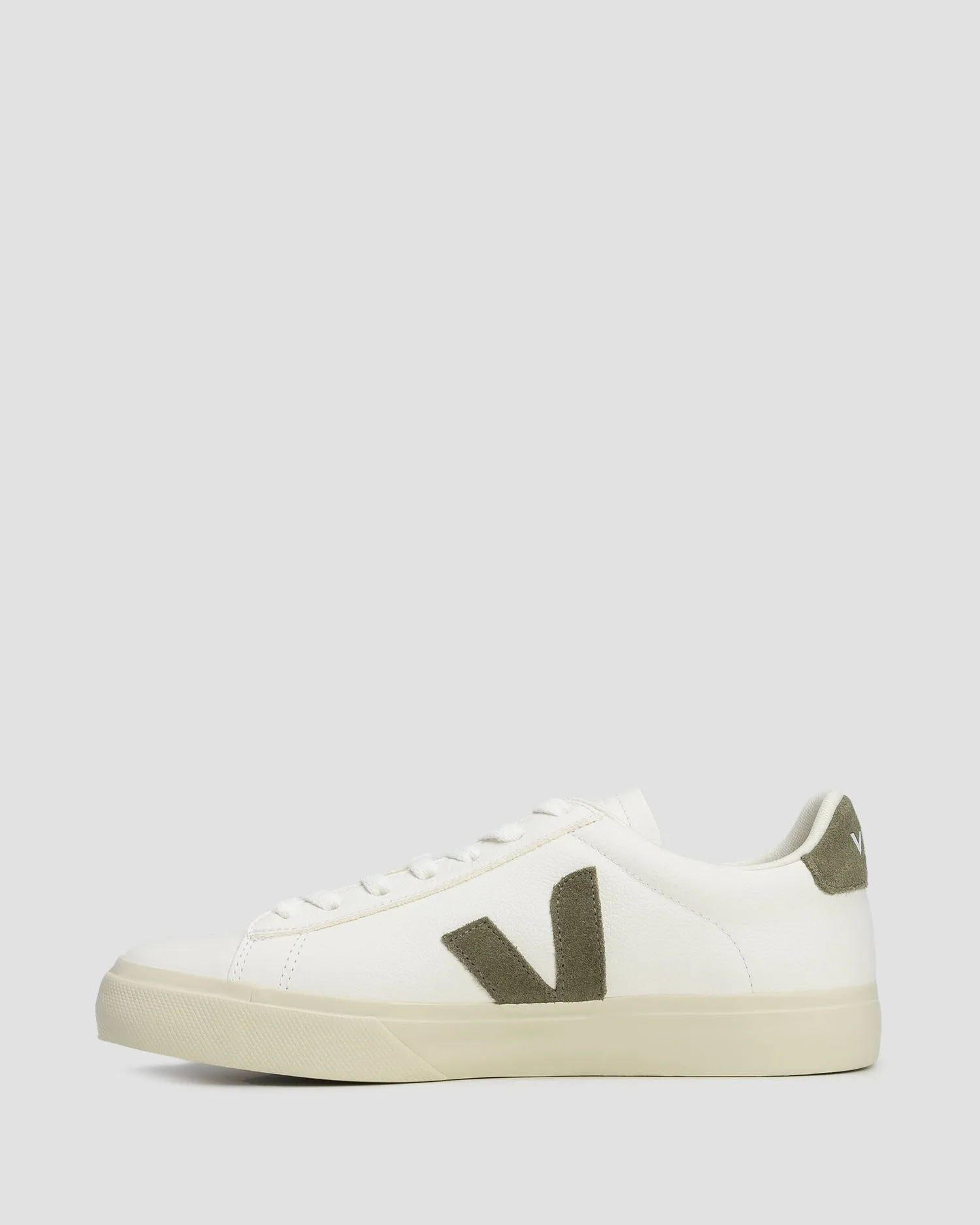 Women's leather shoes Veja Campo white CP0502347w-extrawhitekaki