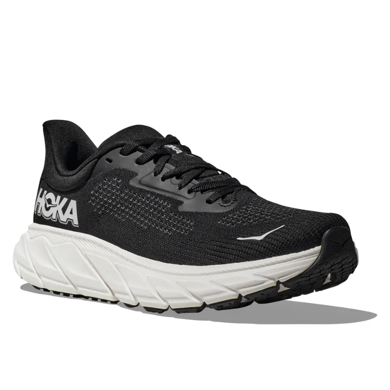 Women’s HOKA Arahi 7 – Black/White (BWHT)